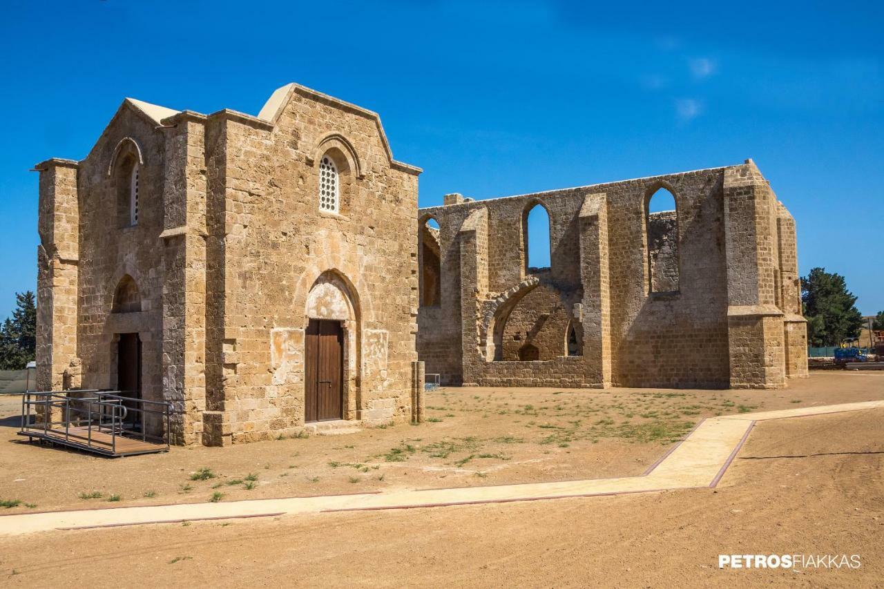 Altun Tabya Vintage Hotel Famagusta  Exterior photo